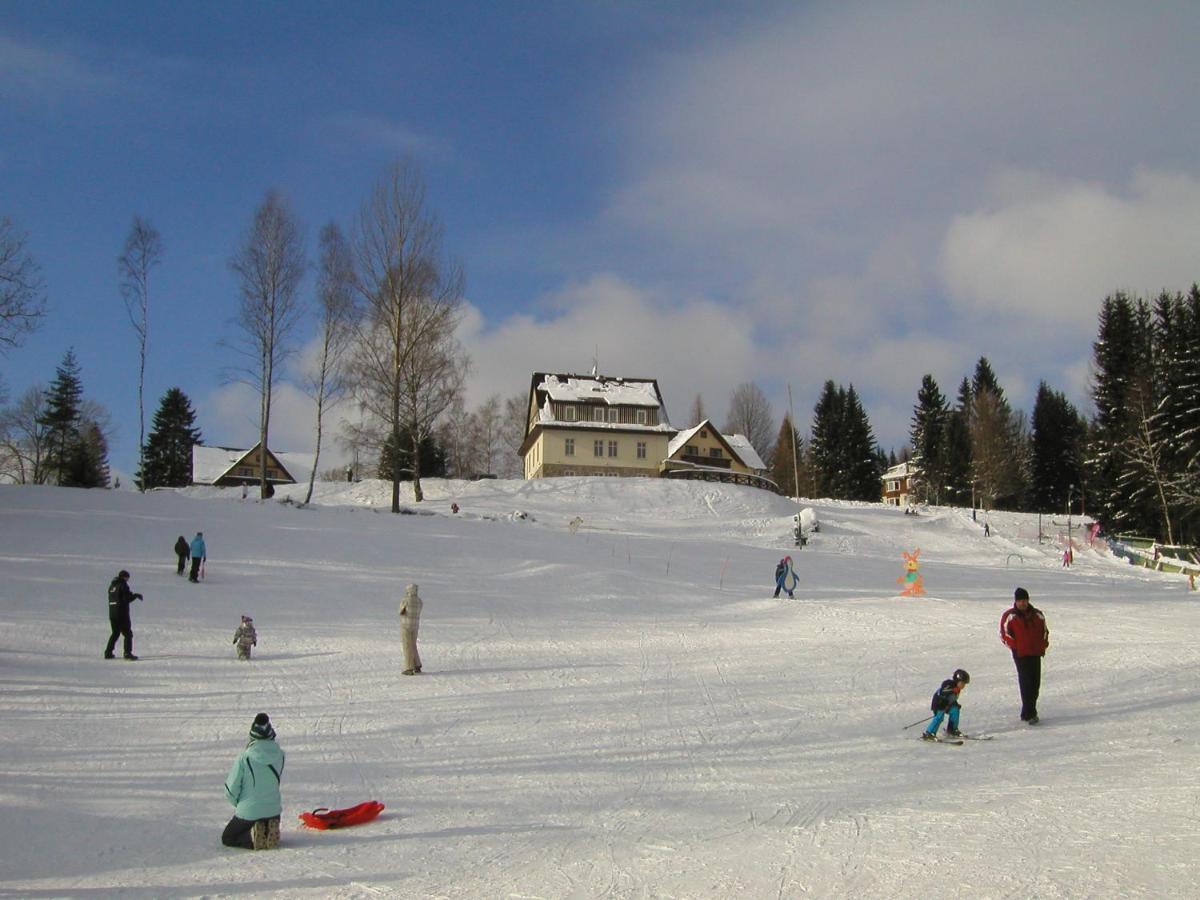 Minerva Hotel Spindleruv Mlyn Bagian luar foto