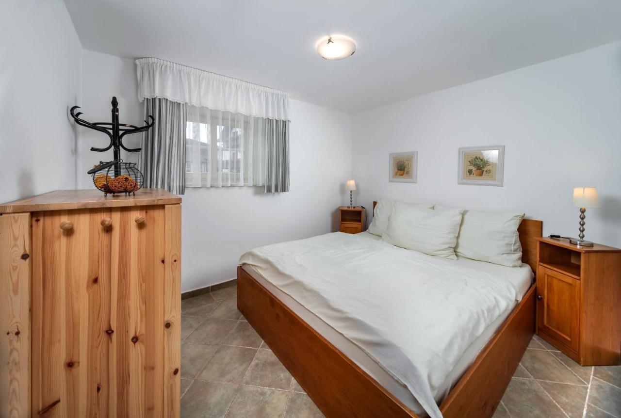 Minerva Hotel Spindleruv Mlyn Bagian luar foto