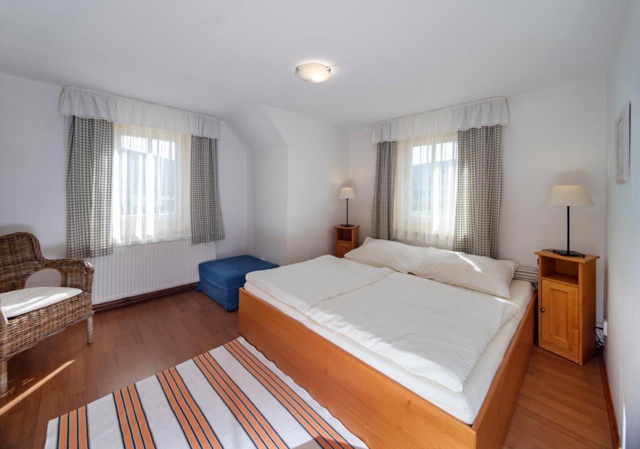 Minerva Hotel Spindleruv Mlyn Bagian luar foto