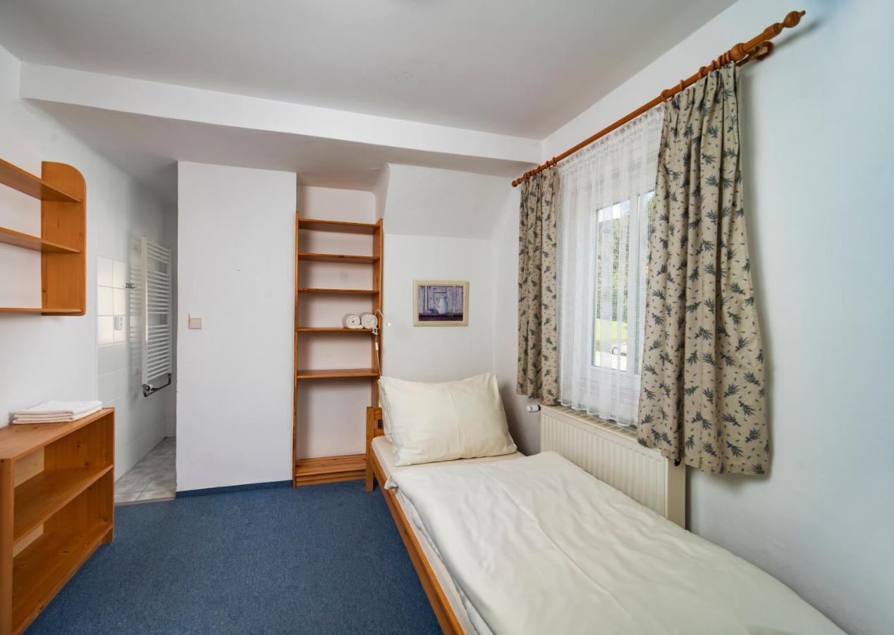 Minerva Hotel Spindleruv Mlyn Bagian luar foto