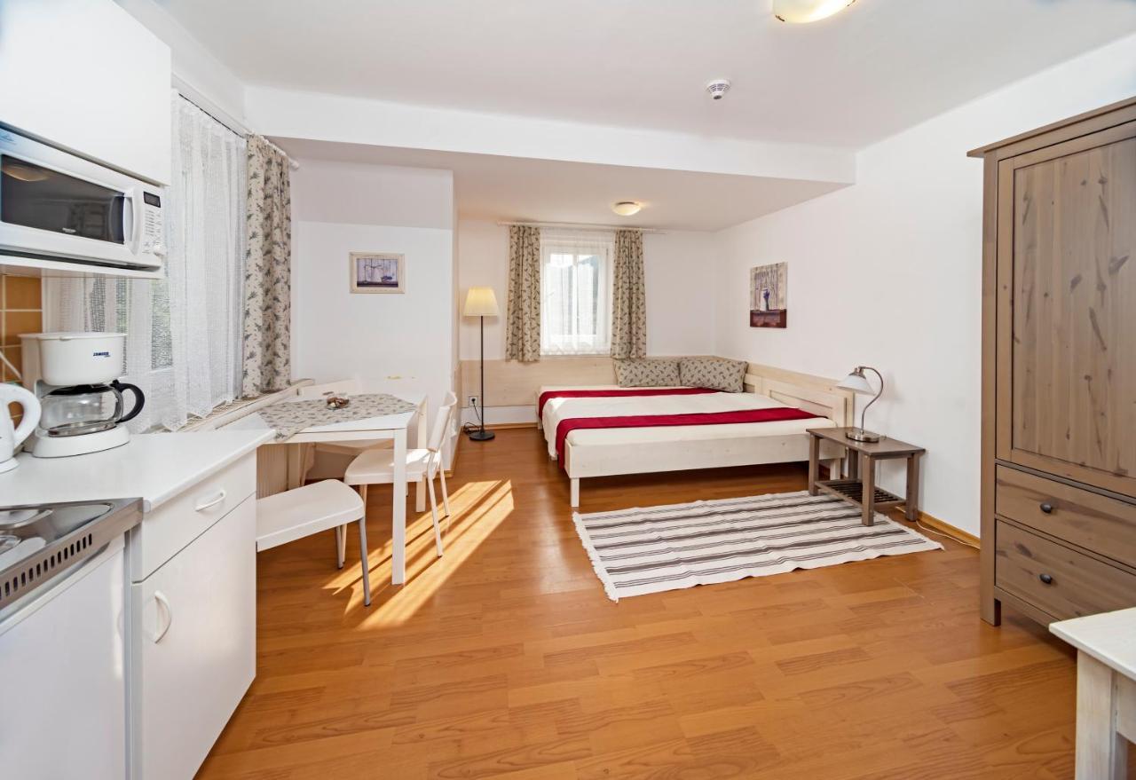 Minerva Hotel Spindleruv Mlyn Bagian luar foto