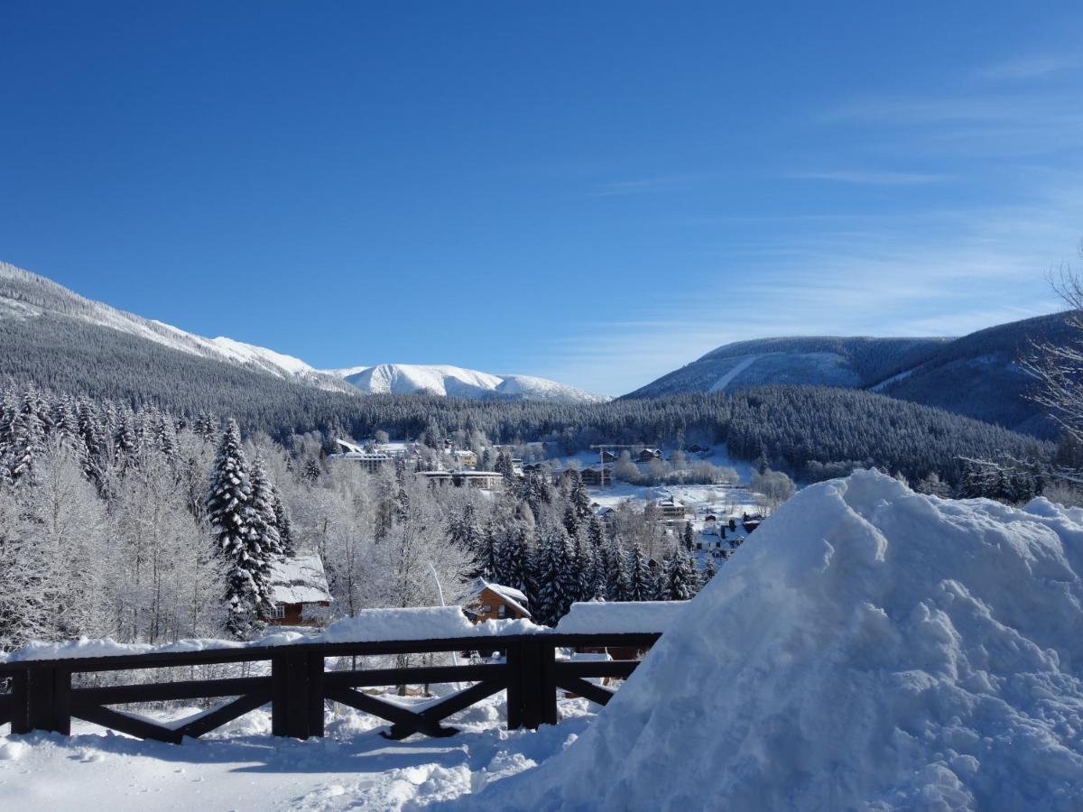Minerva Hotel Spindleruv Mlyn Bagian luar foto