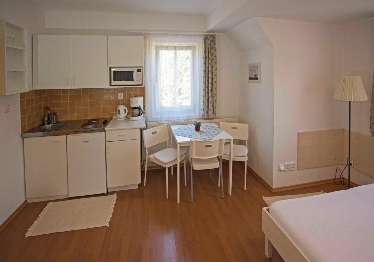 Minerva Hotel Spindleruv Mlyn Bagian luar foto